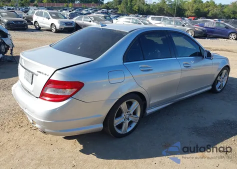 2010 Mercedes-Benz C 300 Luxury 4Matic/Sport 4Matic from USA, damaged, VIN WDDGF8BB7AR112940